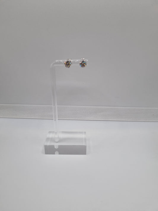 1ct each IGI Certified Star Lab-Grown Diamond Stud Earrings in 18K White Gold, 2.0ctw, Gold weight: approx. 2.2g