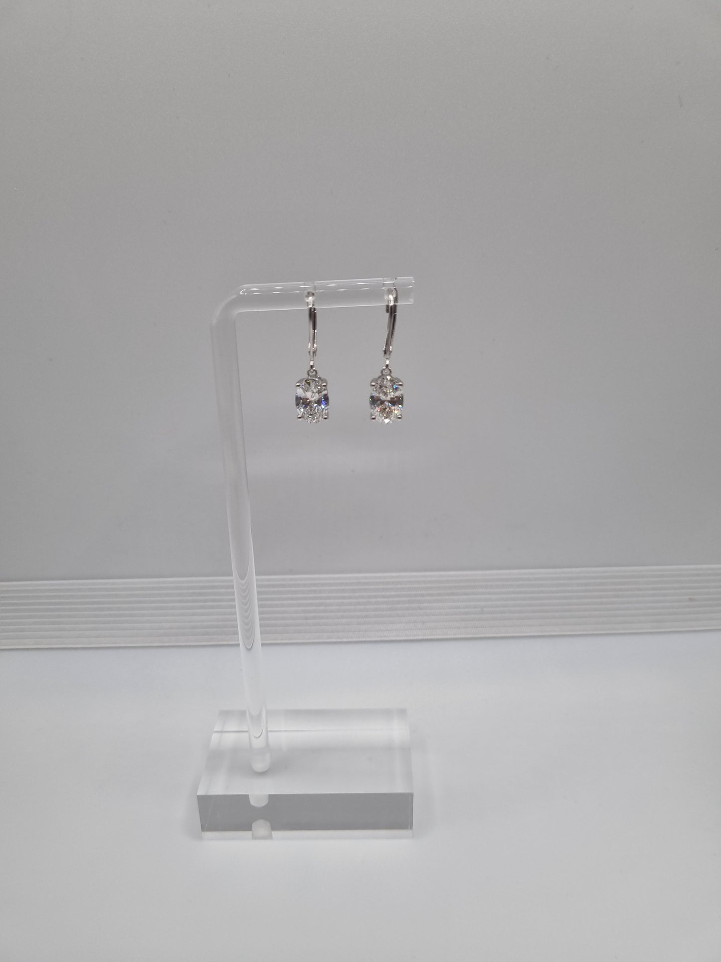 1.5ct IGI Certified Oval Lab-Grown Diamond Earrings in 18K White Gold, 3.0ctw, Gold weight: approx. 2.5g