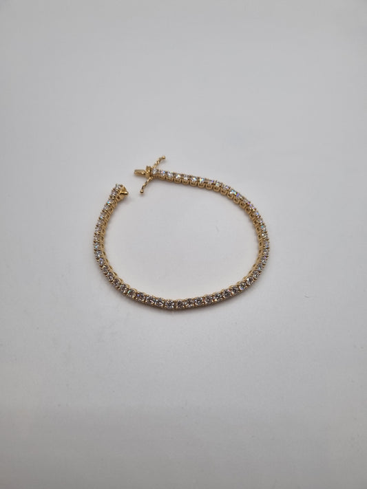 6.2ctw IGI Certified Round Lab-Grown Diamond Tennis Bracelet in 18K Yellow Gold, Gold weight: approx. 14.0g, Size: 3mm, 17cm